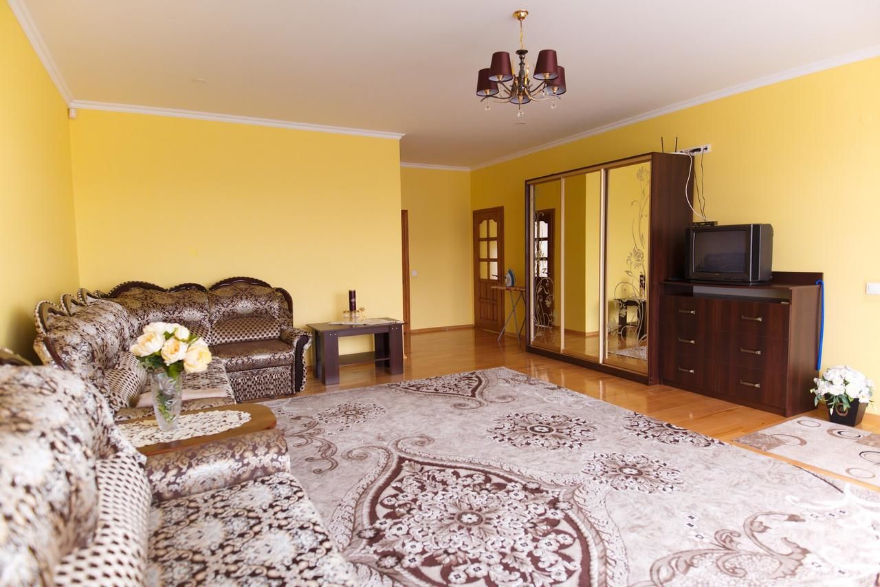 Апартаменты apartments in the Center, 10min to buvette Трускавец